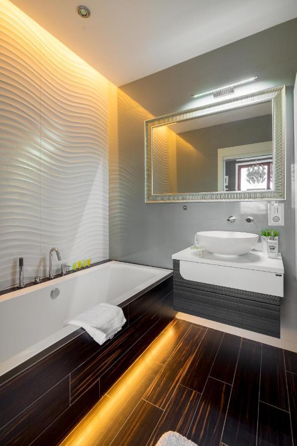 ורשה Hlonda Deluxe Apartment With Terrace מראה חיצוני תמונה